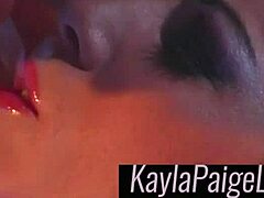 Zrelá Kayla Paiges BDSM fantázia ožíva s detailným orálnym sexom
