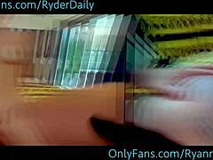 Uwodzicielska sesja zdjęciowa macochy: Ryann Reigns kontynuuje zniewalającą serię