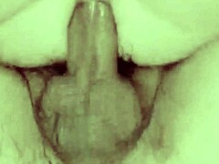 Голямата задница на милфа получава задника си изпълнен със сперма