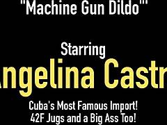 Зряла кубинска красавица Анджелина Кастро в гореща лесбийска среща