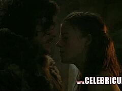 Adegan seks selebriti dengan bintang telanjang dalam musim 3 Game of Thrones