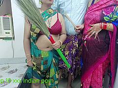 Madrastra india y su hermanastra participan en un trío apasionado