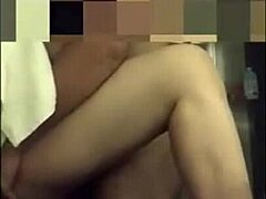 Turbanli mom gives a homemade blowjob in this amateur porn video